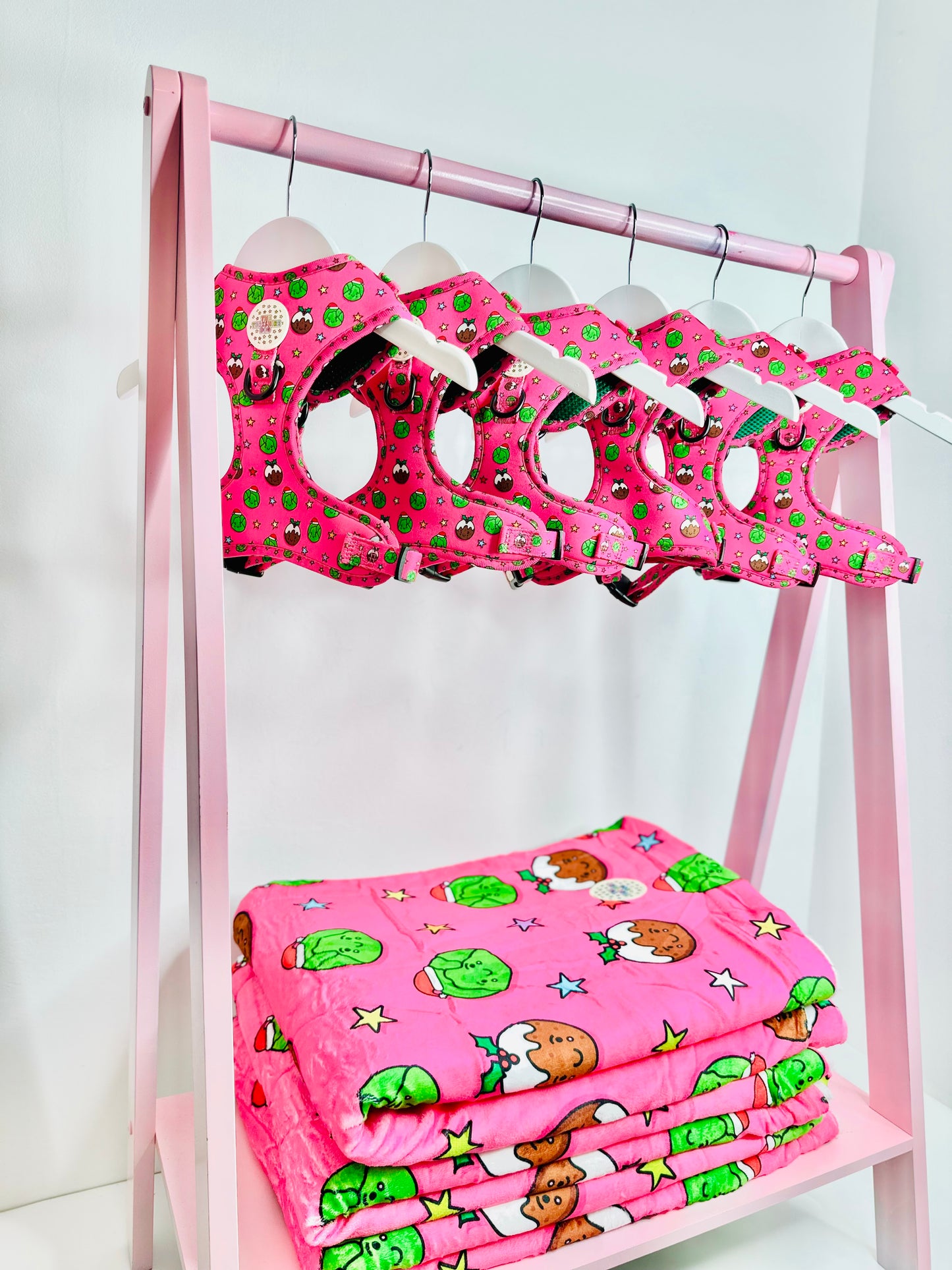 Season’s Eatings Adjustable Harness